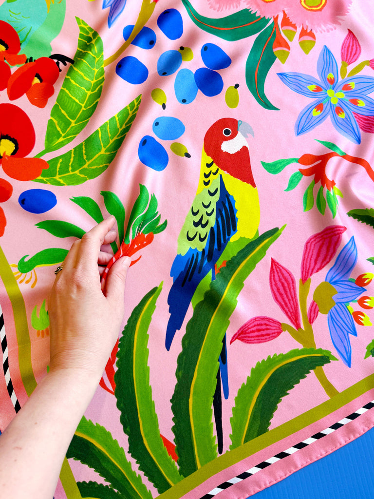 BIRDS OF PARADISE SCARF  ~ NEW