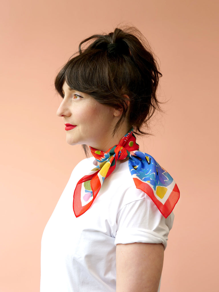 BUSH BLOOM RED - small scarf  ~ NEW